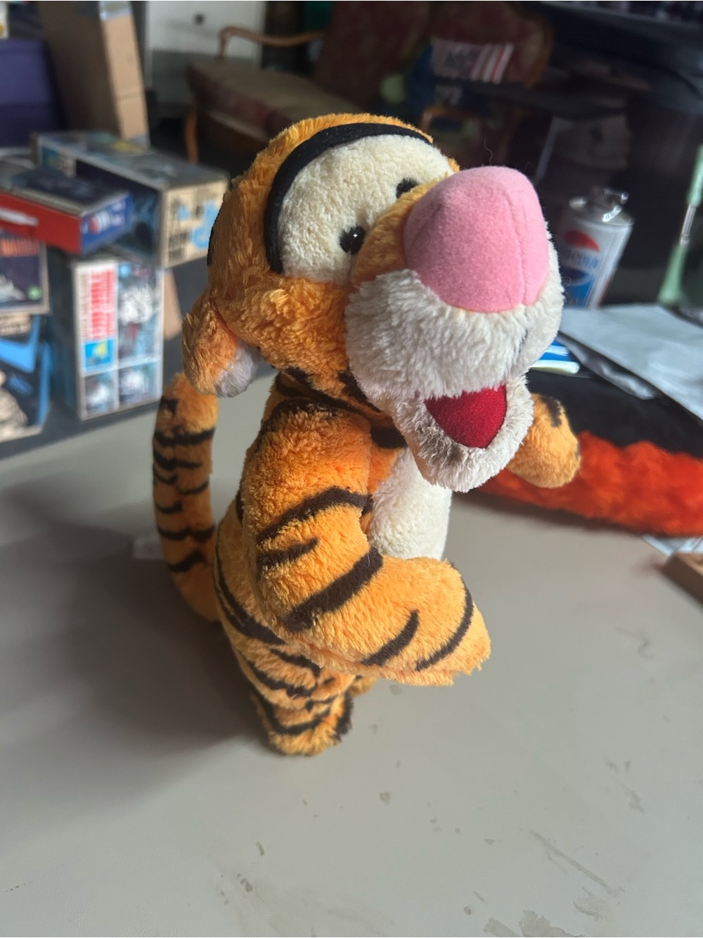 Tigger plushy spring inside boing sound when pushed down